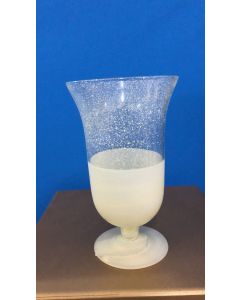 VASO IN VETRO BEIGE CON PIEDE D.15,7CM H 30,3CM